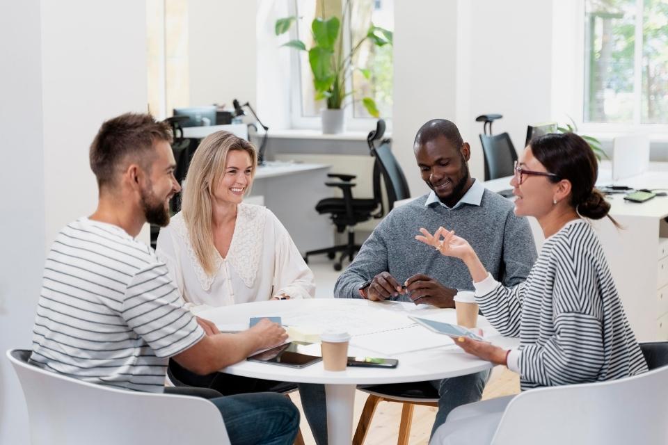Enhance Communication Skills in Teams with Hypnotherapy & NLP